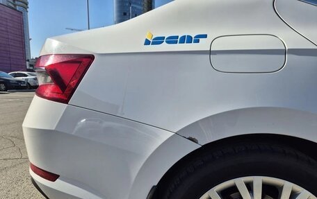 Skoda Superb III рестайлинг, 2019 год, 1 750 000 рублей, 17 фотография
