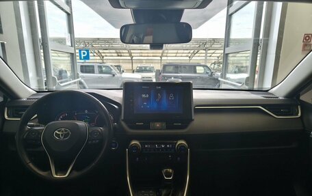 Toyota RAV4, 2020 год, 3 500 000 рублей, 8 фотография