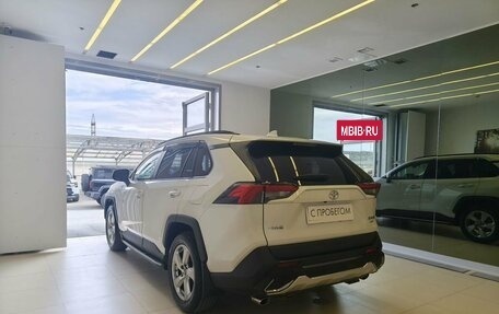 Toyota RAV4, 2020 год, 3 500 000 рублей, 6 фотография