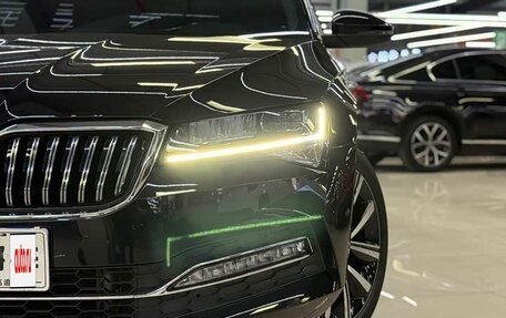Skoda Superb III рестайлинг, 2025 год, 2 150 333 рублей, 4 фотография