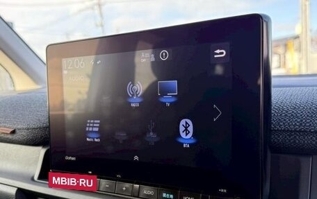 Honda Stepwgn, 2022 год, 2 250 000 рублей, 12 фотография