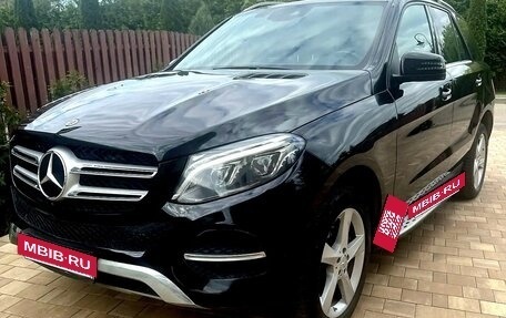 Mercedes-Benz GLE, 2017 год, 4 200 000 рублей, 2 фотография