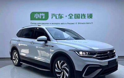 Volkswagen Tiguan II, 2023 год, 2 650 000 рублей, 1 фотография