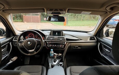 BMW 3 серия, 2017 год, 2 000 000 рублей, 5 фотография