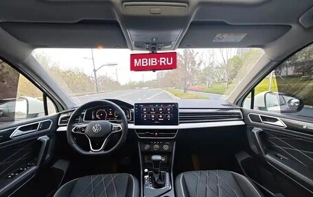 Volkswagen Tiguan II, 2023 год, 2 200 004 рублей, 11 фотография