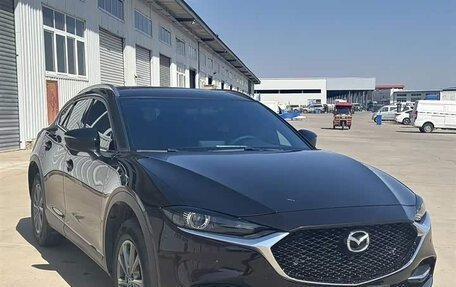 Mazda CX-4, 2023 год, 2 218 000 рублей, 3 фотография