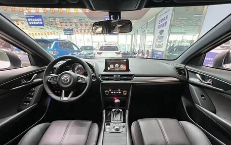 Mazda CX-4, 2022 год, 2 076 000 рублей, 10 фотография
