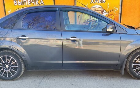 Ford Focus II рестайлинг, 2011 год, 670 000 рублей, 2 фотография