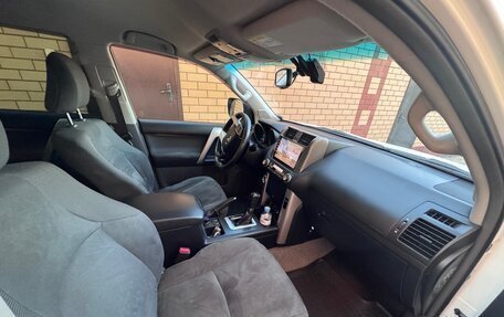 Toyota Land Cruiser Prado 150 рестайлинг 2, 2013 год, 3 650 000 рублей, 11 фотография