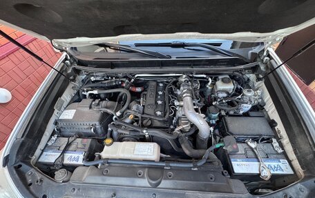 Toyota Land Cruiser Prado 150 рестайлинг 2, 2013 год, 3 650 000 рублей, 14 фотография