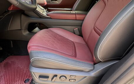 Infiniti QX80, 2025 год, 17 000 000 рублей, 5 фотография