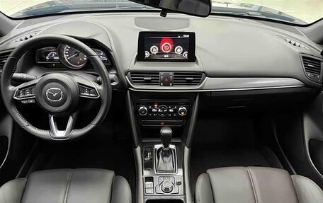 Mazda CX-4, 2022 год, 2 092 000 рублей, 10 фотография