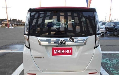 Toyota Roomy I, 2022 год, 906 000 рублей, 6 фотография