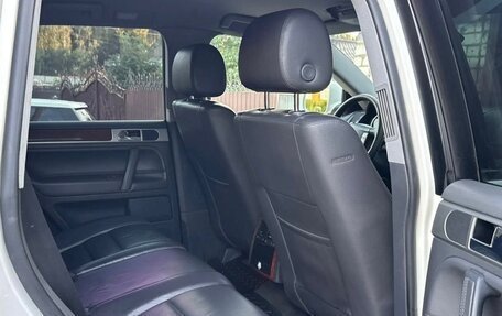 Volkswagen Touareg III, 2008 год, 890 000 рублей, 11 фотография