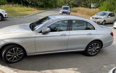 Mercedes-Benz E-Класс, 2018 год, 3 800 000 рублей, 2 фотография