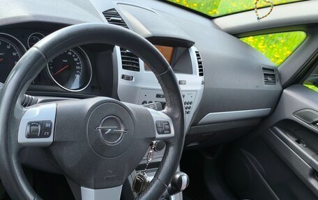 Opel Zafira B, 2012 год, 850 000 рублей, 2 фотография