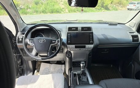 Toyota Land Cruiser Prado 150 рестайлинг 2, 2021 год, 5 600 000 рублей, 15 фотография
