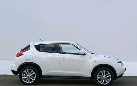 Nissan Juke II, 2012 год, 899 000 рублей, 4 фотография
