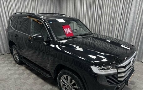 Toyota Land Cruiser, 2022 год, 10 370 000 рублей, 2 фотография