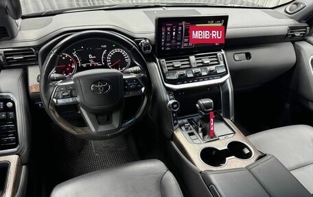 Toyota Land Cruiser, 2022 год, 10 370 000 рублей, 29 фотография