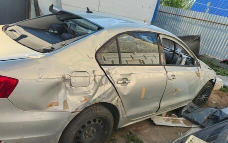 Volkswagen Jetta VI, 2011 год, 280 000 рублей, 3 фотография