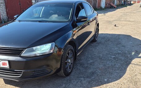 Volkswagen Jetta VI, 2014 год, 730 000 рублей, 1 фотография