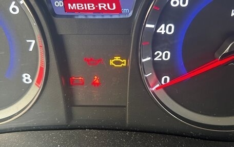 Hyundai Solaris II рестайлинг, 2012 год, 730 000 рублей, 1 фотография