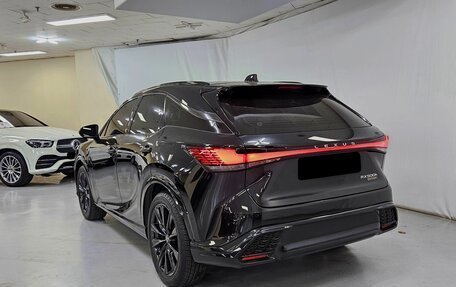Lexus RX IV рестайлинг, 2024 год, 10 250 000 рублей, 2 фотография