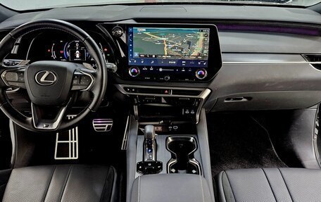 Lexus RX IV рестайлинг, 2024 год, 10 250 000 рублей, 7 фотография