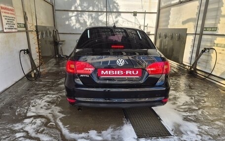 Volkswagen Jetta VI, 2014 год, 730 000 рублей, 3 фотография