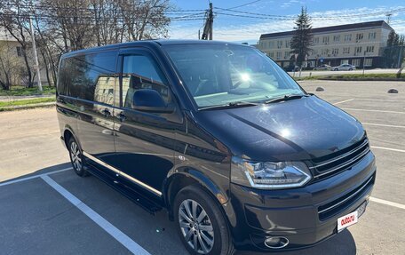 Volkswagen Multivan T5, 2011 год, 2 200 000 рублей, 3 фотография