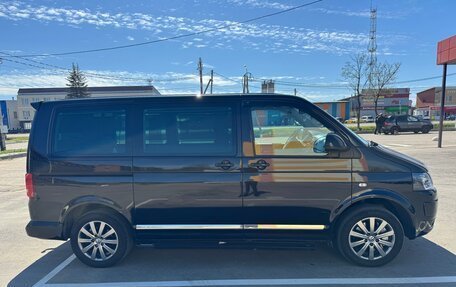 Volkswagen Multivan T5, 2011 год, 2 200 000 рублей, 4 фотография