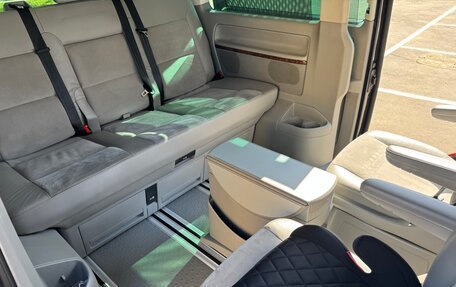 Volkswagen Multivan T5, 2011 год, 2 200 000 рублей, 12 фотография