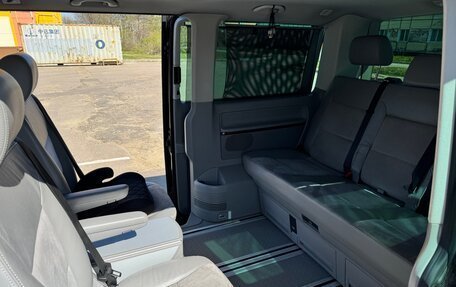 Volkswagen Multivan T5, 2011 год, 2 200 000 рублей, 10 фотография