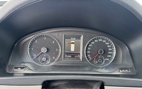Volkswagen Multivan T5, 2011 год, 2 200 000 рублей, 19 фотография