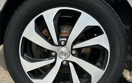 Hyundai Solaris II рестайлинг, 2014 год, 990 000 рублей, 22 фотография
