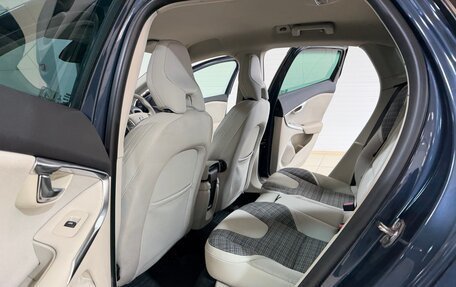 Volvo V40 II рестайлинг, 2016 год, 1 150 000 рублей, 16 фотография