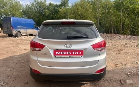 Hyundai ix35 I рестайлинг, 2015 год, 1 100 000 рублей, 4 фотография