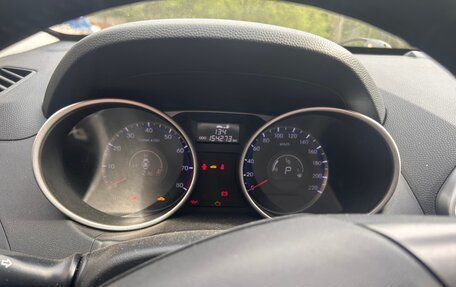 Hyundai ix35 I рестайлинг, 2015 год, 1 100 000 рублей, 9 фотография
