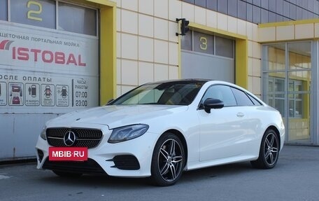 Mercedes-Benz E-Класс, 2017 год, 4 995 000 рублей, 2 фотография