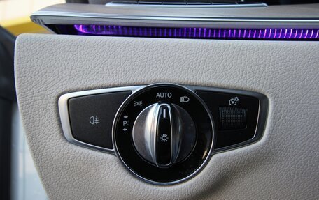 Mercedes-Benz E-Класс, 2017 год, 4 995 000 рублей, 22 фотография