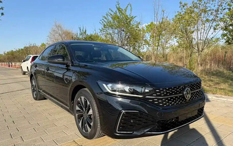 Volkswagen Passat B8 рестайлинг, 2023 год, 2 114 000 рублей, 3 фотография