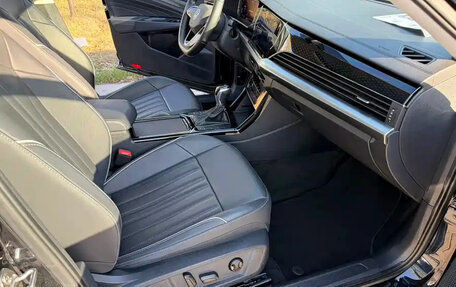 Volkswagen Passat B8 рестайлинг, 2023 год, 2 114 000 рублей, 20 фотография