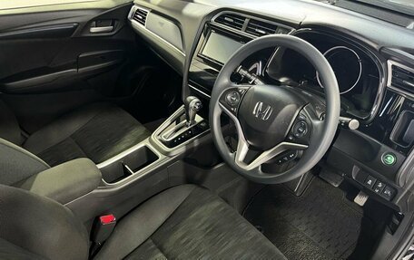 Honda Shuttle II, 2019 год, 1 720 000 рублей, 14 фотография