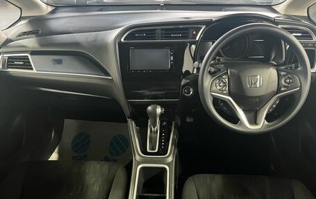 Honda Shuttle II, 2019 год, 1 720 000 рублей, 15 фотография