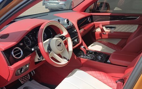 Bentley Bentayga I, 2017 год, 12 500 000 рублей, 5 фотография