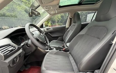 Volkswagen T-Cross I, 2022 год, 1 375 000 рублей, 15 фотография