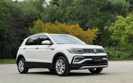 Volkswagen T-Cross I, 2022 год, 1 375 000 рублей, 3 фотография