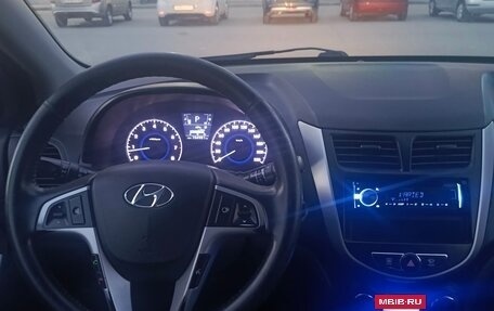 Hyundai Solaris II рестайлинг, 2012 год, 679 679 рублей, 7 фотография
