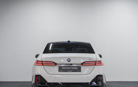 BMW 5 серия, 2023 год, 6 790 000 рублей, 7 фотография